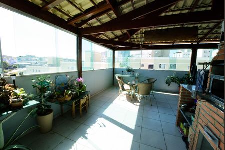 Apartamento à venda com 140m², 3 quartos e 1 vaga Apartamento à venda com 140m², 3 quartos e 1 vagaCobertura