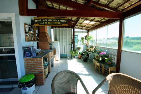 Apartamento à venda com 140m², 3 quartos e 1 vaga Apartamento à venda com 140m², 3 quartos e 1 vagaCobertura