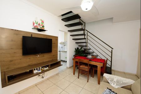 Apartamento à venda com 3 quartos, 140m² em Camargos, Belo Horizonte