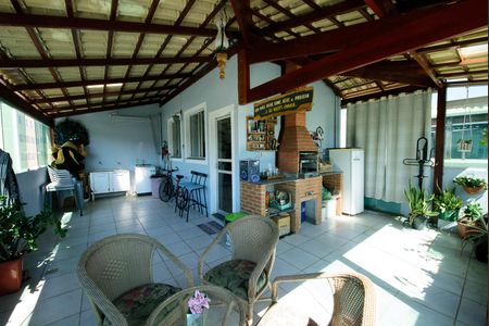 Apartamento à venda com 140m², 3 quartos e 1 vaga Apartamento à venda com 140m², 3 quartos e 1 vagaCobertura