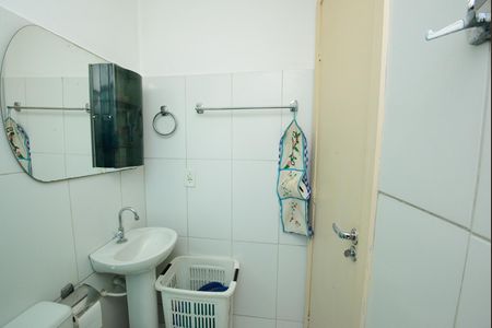 Apartamento à venda com 140m², 3 quartos e 1 vaga Apartamento à venda com 140m², 3 quartos e 1 vagaBanheiro da Suíte
