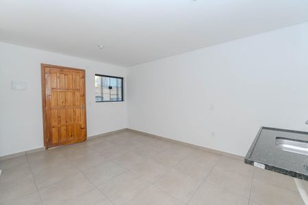 Apartamento para alugar com 44m², 2 quartos e 1 vaga Apartamento para alugar com 44m², 2 quartos e 1 vagaCozinha e Área de Serviço