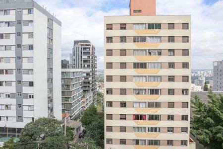 Apartamento para alugar com 100m², 3 quartos e 1 vaga Apartamento para alugar com 100m², 3 quartos e 1 vagaVista do Quarto 3