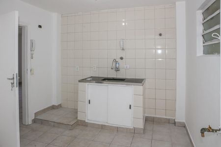 Cozinha e Área de Serviço de apartamento para alugar com 3 quartos, 100m² em Vila Anglo Brasileira, São Paulo