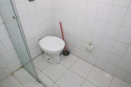 Banheiro da Suíte de apartamento para alugar com 3 quartos, 100m² em Vila Anglo Brasileira, São Paulo