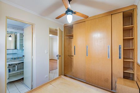 Apartamento à venda com 64m², 2 quartos e 2 vagasSuíte