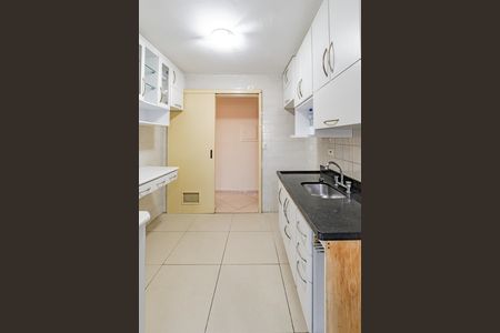Apartamento à venda com 64m², 2 quartos e 2 vagasCozinha