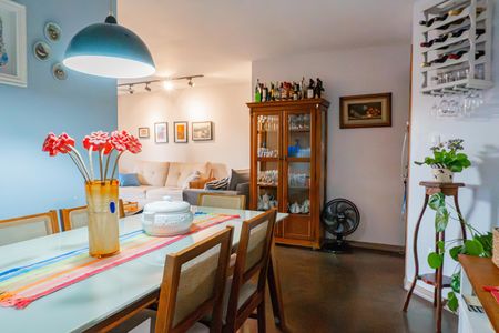 Apartamento à venda com 126m², 4 quartos e 1 vaga Apartamento à venda com 126m², 4 quartos e 1 vagaSala