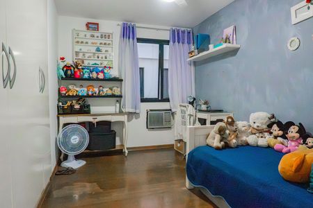 Apartamento à venda com 126m², 4 quartos e 1 vaga Apartamento à venda com 126m², 4 quartos e 1 vagaQuarto 2
