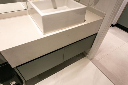 Studio à venda com 31m², 1 quarto e sem vaga Studio à venda com 31m², 1 quarto e sem vagaBanheiro