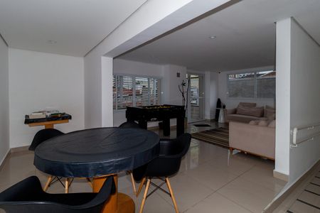 Salão de jogos de apartamento para alugar com 2 quartos, 51m² em Vila Bertioga, São Paulo