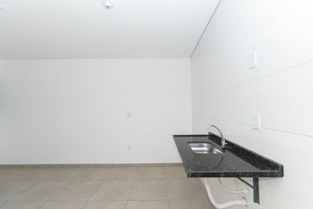 Apartamento para alugar com 53m², 2 quartos e sem vaga Apartamento para alugar com 53m², 2 quartos e sem vagaCozinha e Área de Serviço