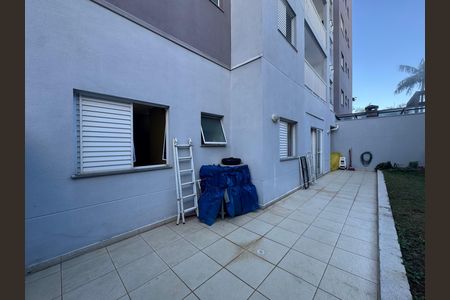 Apartamento à venda com 58m², 2 quartos e 1 vaga Apartamento à venda com 58m², 2 quartos e 1 vagaVaranda