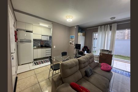 Apartamento à venda com 58m², 2 quartos e 1 vaga Apartamento à venda com 58m², 2 quartos e 1 vagaSala