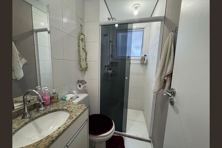 Apartamento à venda com 58m², 2 quartos e 1 vaga Apartamento à venda com 58m², 2 quartos e 1 vagaBanheiro da Suíte