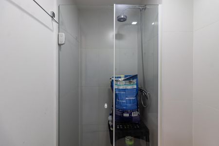Apartamento à venda com 48m², 2 quartos e 1 vaga Apartamento à venda com 48m², 2 quartos e 1 vagaBanheiro