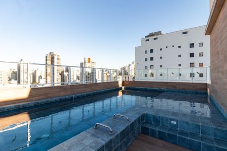 Apartamento à venda com 48m², 2 quartos e 1 vaga Apartamento à venda com 48m², 2 quartos e 1 vagaPiscina