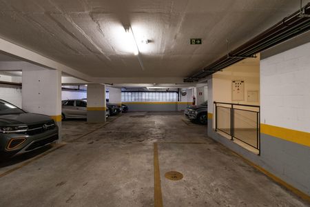 Apartamento à venda com 48m², 2 quartos e 1 vaga Apartamento à venda com 48m², 2 quartos e 1 vagaGaragem