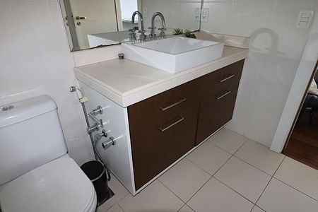 Apartamento para alugar com 3 quartos, 180m² em Moinhos de Vento, Porto Alegre