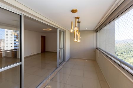 Varanda da Sala 1 de apartamento para alugar com 4 quartos, 126m² em Vila da Serra, Nova Lima