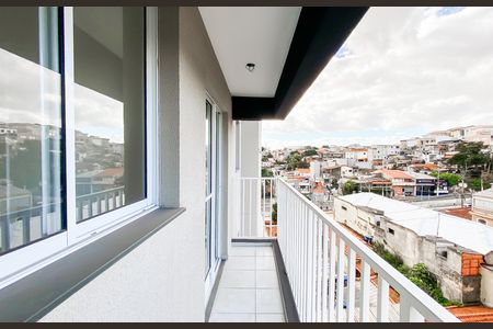 Varanda  de apartamento à venda com 2 quartos, 39m² em Jardim Maringa, São Paulo