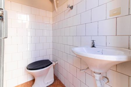 Banheiro de casa para alugar com 1 quarto, 35m² em Vila Leopoldina, São Paulo