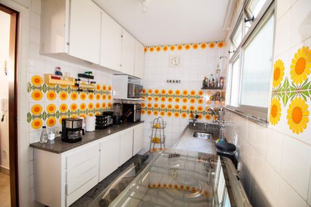 Apartamento à venda com 126m², 3 quartos e 2 vagasCozinha 