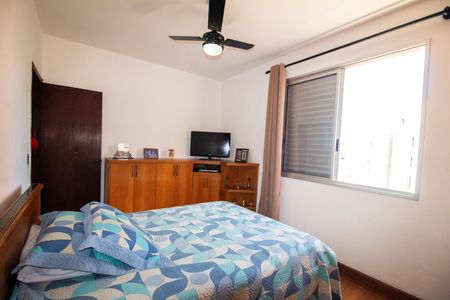 Apartamento à venda com 126m², 3 quartos e 2 vagasQuarto 03- Suite 