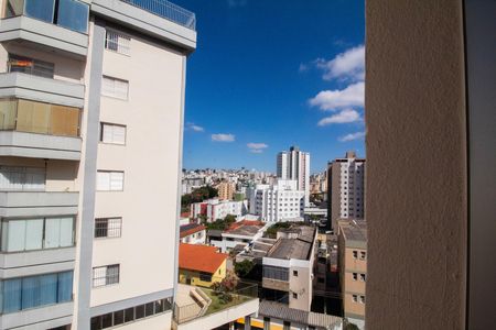Vista Quarto 01  de apartamento à venda com 3 quartos, 126m² em Grajaú, Belo Horizonte