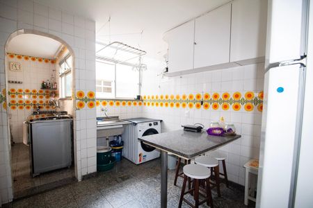 Cozinha  de apartamento à venda com 3 quartos, 126m² em Grajaú, Belo Horizonte