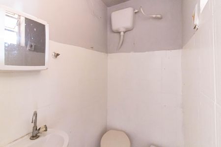 Banheiro de casa para alugar com 1 quarto, 40m² em Vila Leopoldina, São Paulo