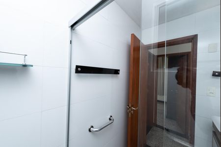 Apartamento à venda com 71m², 2 quartos e 1 vagaBanheiro