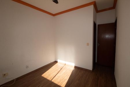 Apartamento à venda com 80m², 3 quartos e 1 vaga Apartamento à venda com 80m², 3 quartos e 1 vagaSala