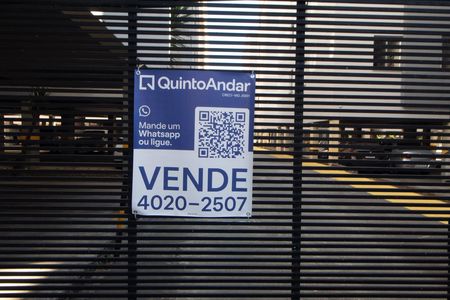 Apartamento à venda com 80m², 3 quartos e 1 vaga Apartamento à venda com 80m², 3 quartos e 1 vagaPlaca Instalada dia 14/07- Código ZHLA-54