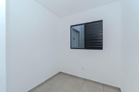 Quarto 2 de apartamento para alugar com 2 quartos, 40m² em Freguesia do Ó, São Paulo
