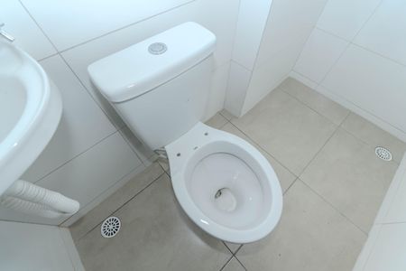 Apartamento para alugar com 40m², 2 quartos e sem vaga Apartamento para alugar com 40m², 2 quartos e sem vagaBanheiro