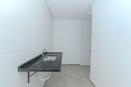 Apartamento para alugar com 40m², 2 quartos e sem vaga Apartamento para alugar com 40m², 2 quartos e sem vagaCozinha e Área de Serviço