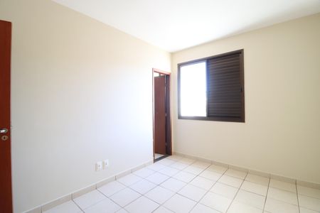 Apartamento para alugar com 110m², 3 quartos e 1 vagaQuarto 2 - Suíte