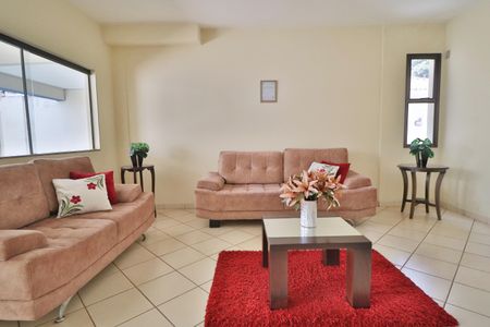 Apartamento para alugar com 110m², 3 quartos e 1 vagaHall social