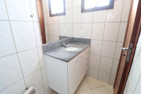 Apartamento para alugar com 110m², 3 quartos e 1 vagaBanheiro do Quarto 2