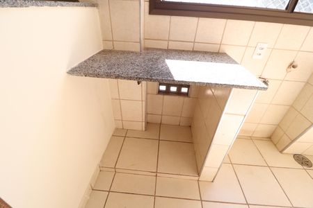 Apartamento para alugar com 110m², 3 quartos e 1 vagaÁrea de Serviço