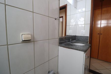 Apartamento para alugar com 110m², 3 quartos e 1 vagaBanheiro Social
