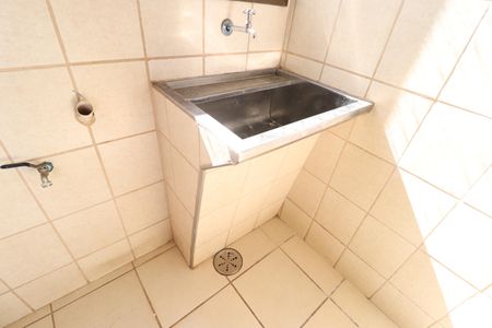 Apartamento para alugar com 110m², 3 quartos e 1 vagaÁrea de Serviço