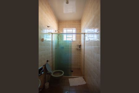 Casa à venda com 500m², 3 quartos e 5 vagas Casa à venda com 500m², 3 quartos e 5 vagasBanheiro da Suíte