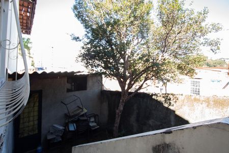 Quintal de casa à venda com 3 quartos, 500m² em Califórnia, Belo Horizonte