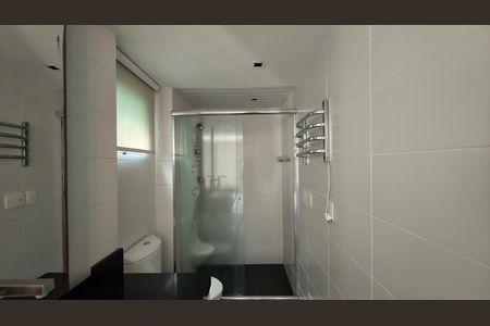 Banheiro da Suíte de apartamento à venda com 1 quarto, 191m² em Barra da Tijuca, Rio de Janeiro