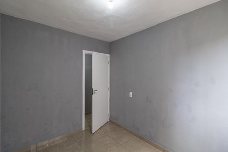 Quarto 1 de apartamento para alugar com 2 quartos, 42m² em Fazenda Caguaçu, São Paulo