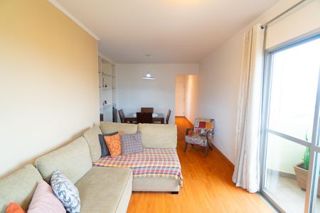 Apartamento à venda com 90m², 3 quartos e 2 vagasSala