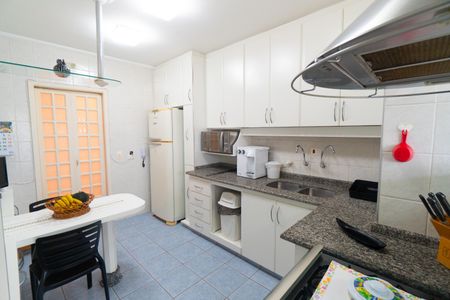 Apartamento à venda com 90m², 3 quartos e 2 vagasCozinha
