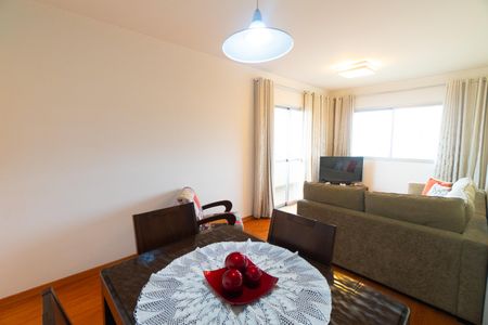 Apartamento à venda com 90m², 3 quartos e 2 vagasSala